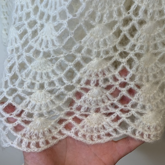 Soft Surroundings Ivory White Open Crochet Knit Scallop Button Tunic Top Sweater - Picture 10 of 17